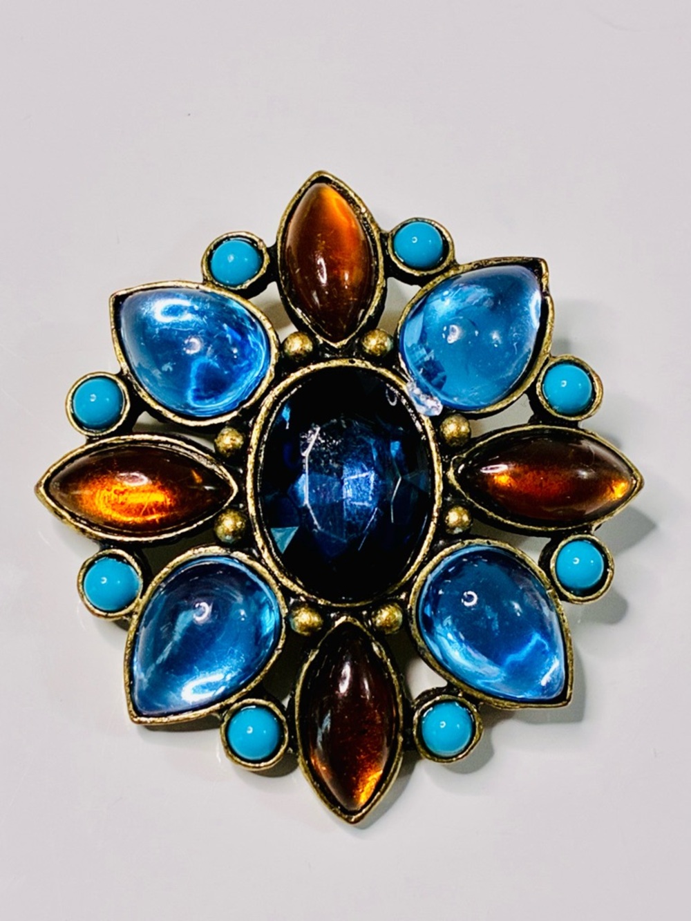 VTG 80s 90s Bold Unisex Blue Brown & Turquoise Gem Toned Brooch Regal Casual